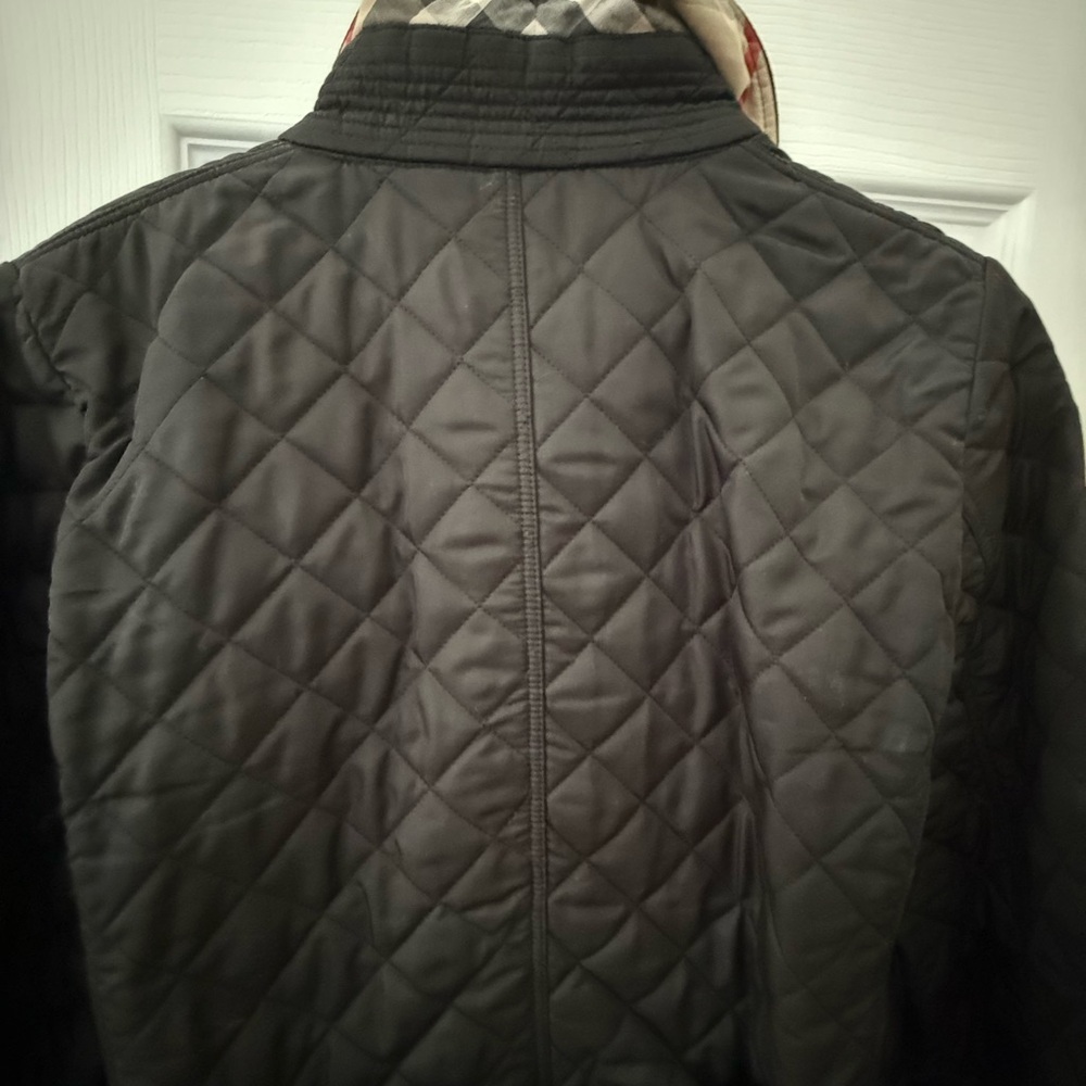 Burberry puffer jacket - Picture 4 of 6